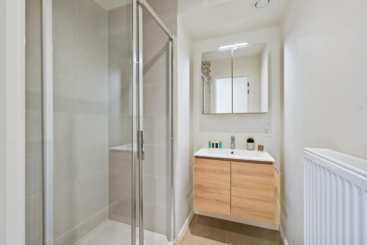 Huswell - Apartment With Natural Swimming Pool Middelkerke Extérieur photo